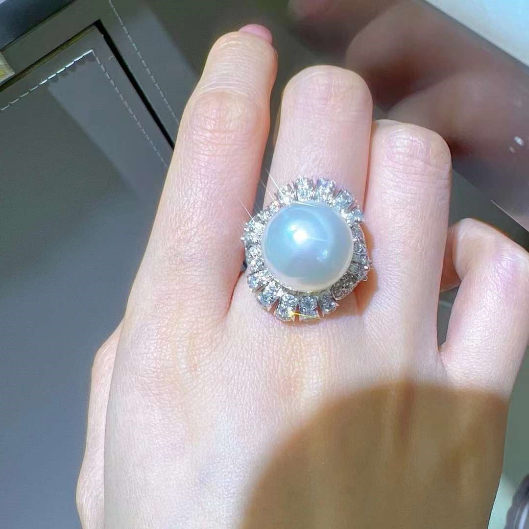 18k White Gold White Diamond Baroque Australian Pearl Cocktail Ring