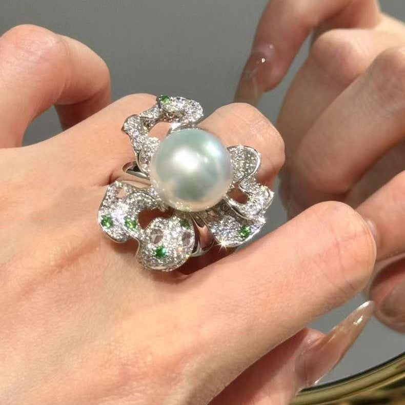 Why should you wear pearl and diamond together?