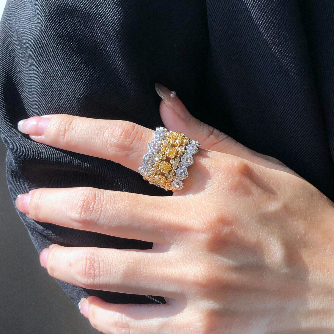 18k White and Yellow Gold Textured Band Ring with 1ct Fancy Yellow Diamond