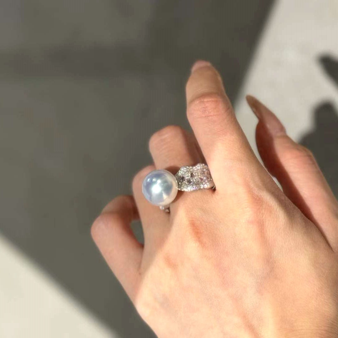Pearl Diamond Texture Ring