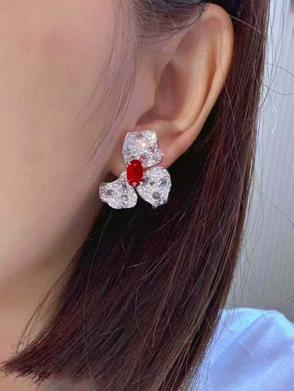 Ruby Flower Stud Earrings in 18K Gold