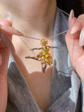 Ballerina Brooch – Fancy Gradient Diamonds 1.70ct 18K Gold