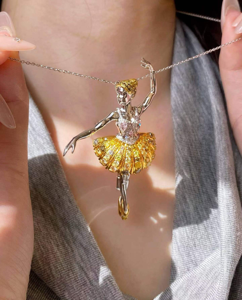 Ballerina Brooch / Pendant – 3ct Diamond