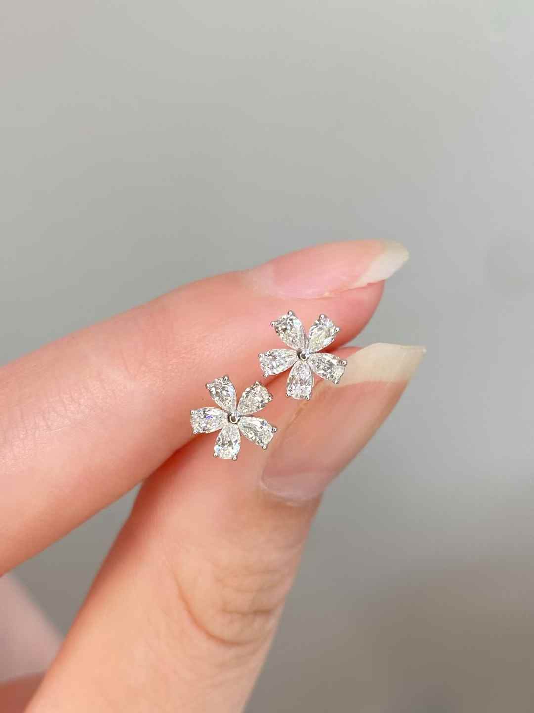 0.60ct Cherry Blossom Diamond Stud Earrings