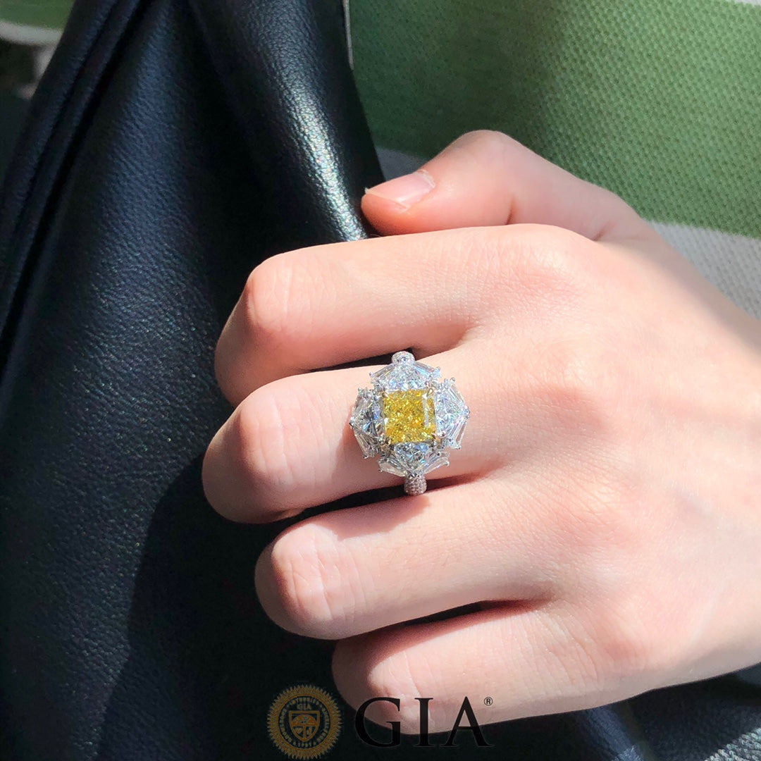 2ct GIA Fancy Vivid Yellow Diamond Ring | Eze Jewelry