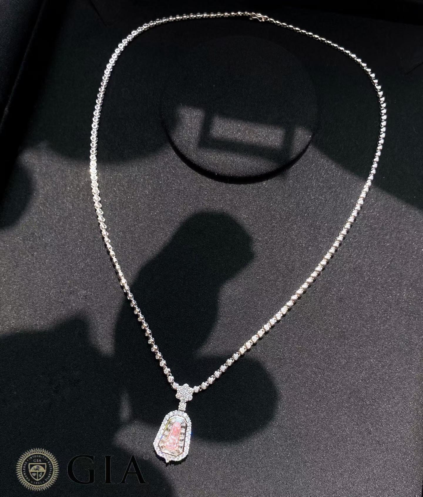 Miami Pink Necklace
