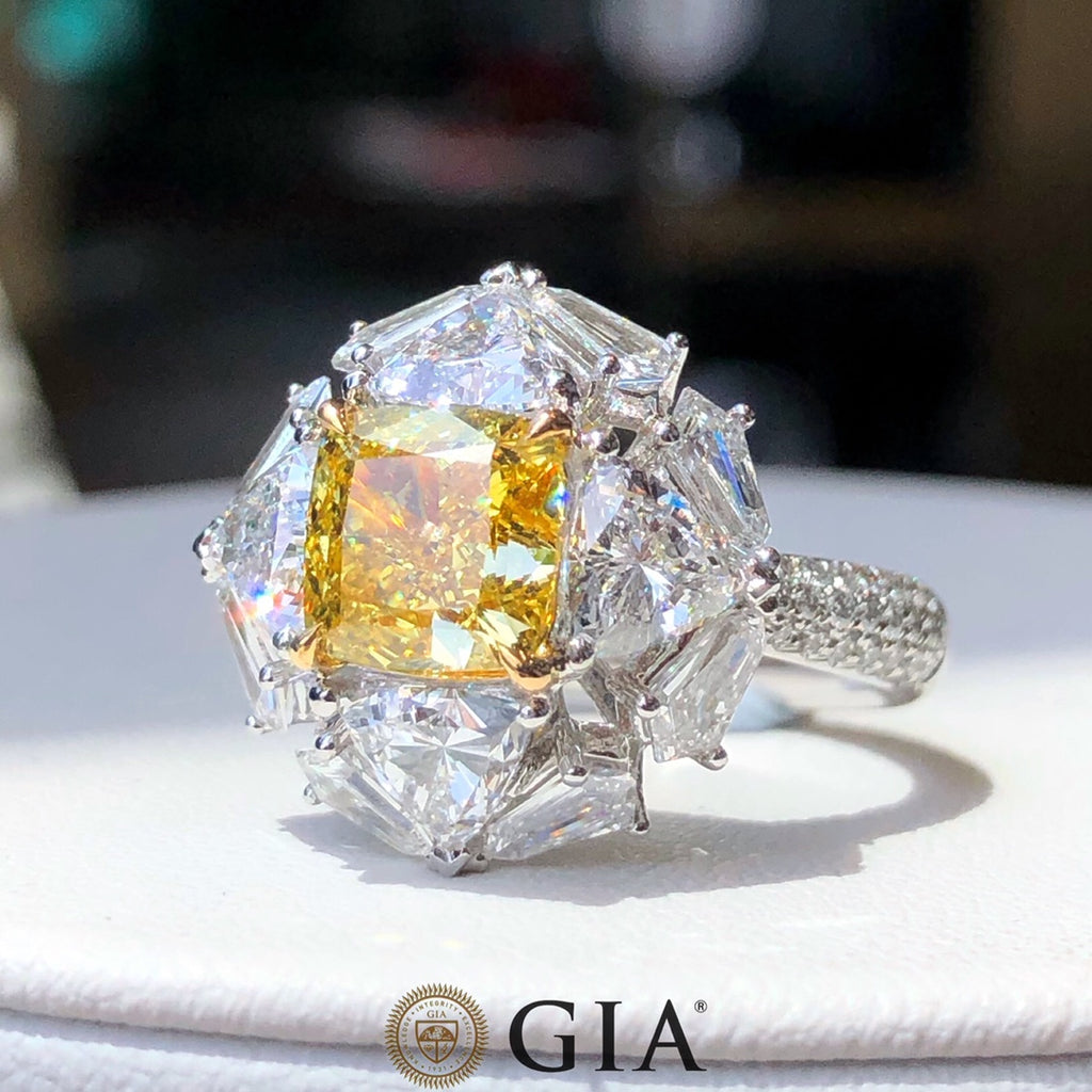 Eze Jewelry معتمد من GIA خاتم ألماس أصفر فاخر 2.00 قيراط