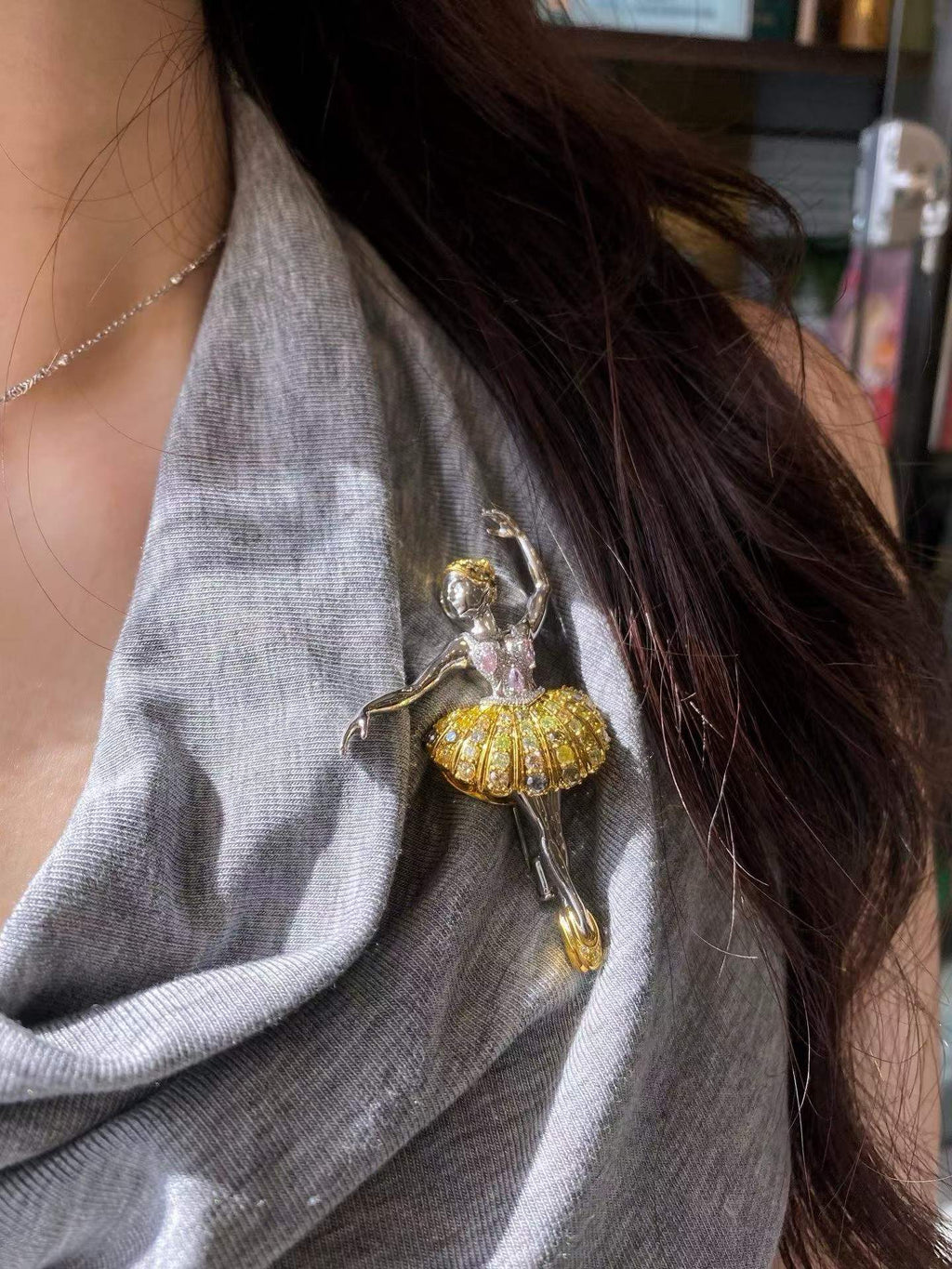 Ballerina Brooch / Pendant – 3ct Diamond