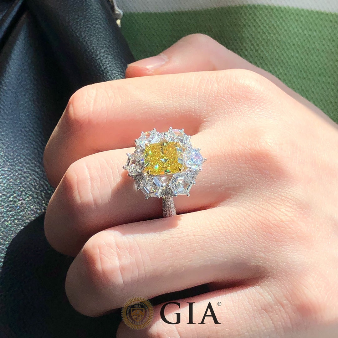 Bague diamant jaune vif
