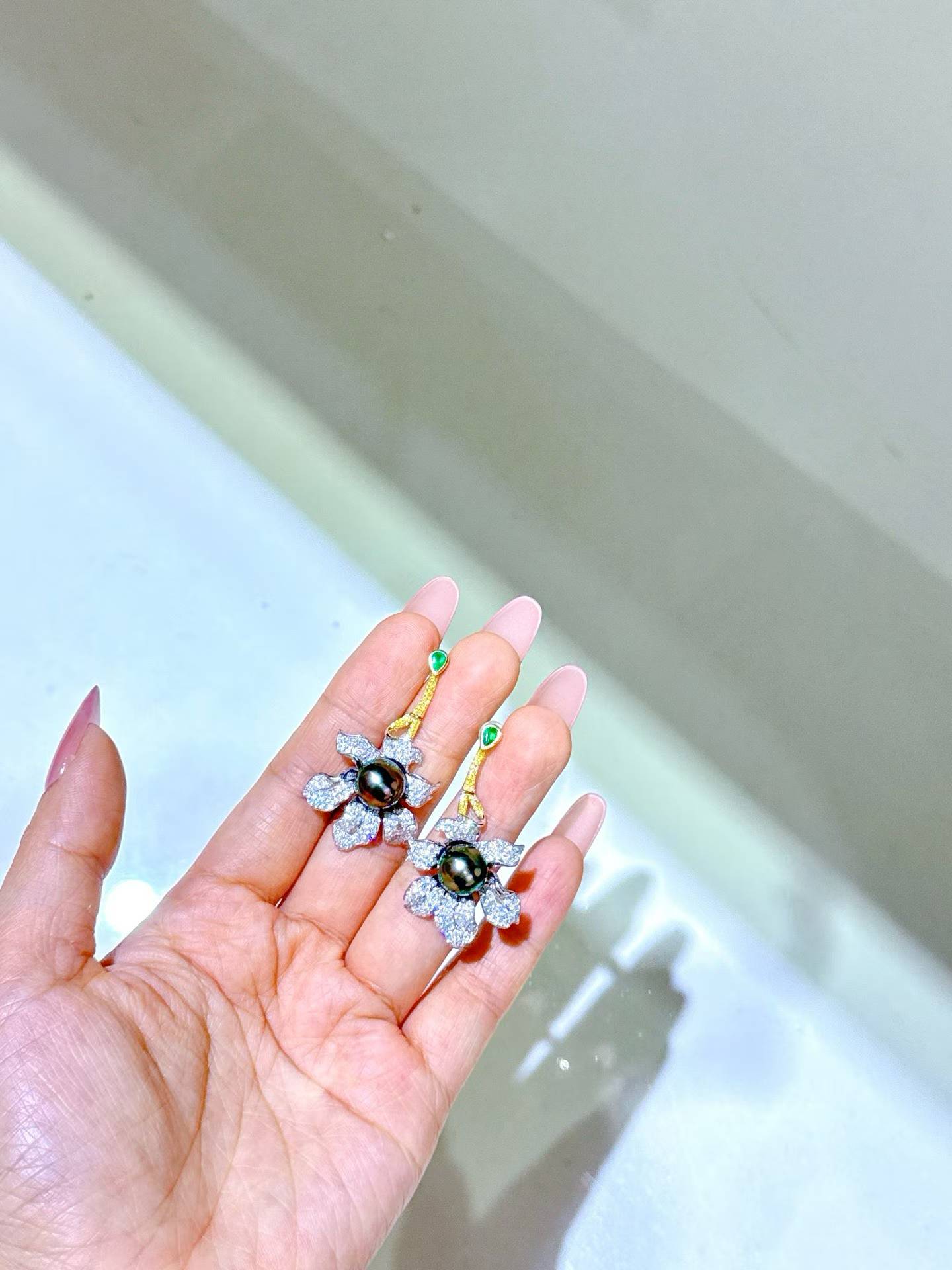 Tahitian Peacock Green Pearl Diamond Earrings