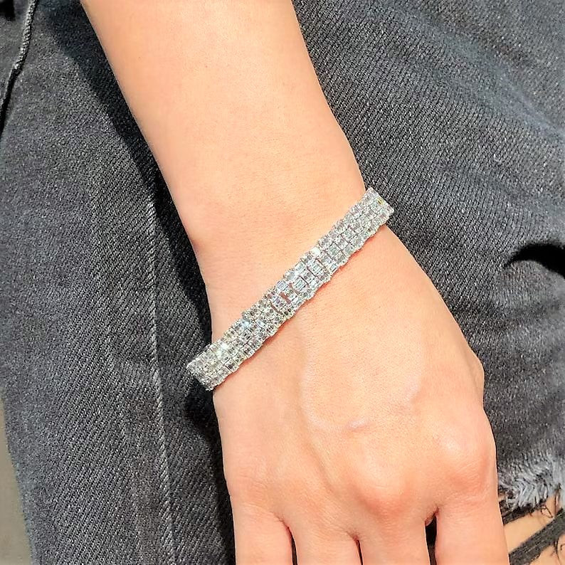 Emerald Cut Diamond Tennis Bracelet in 18K White Gold, 17.60ct of Dazzling Diamonds