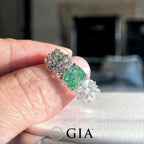 Anillo verde amarillento claro