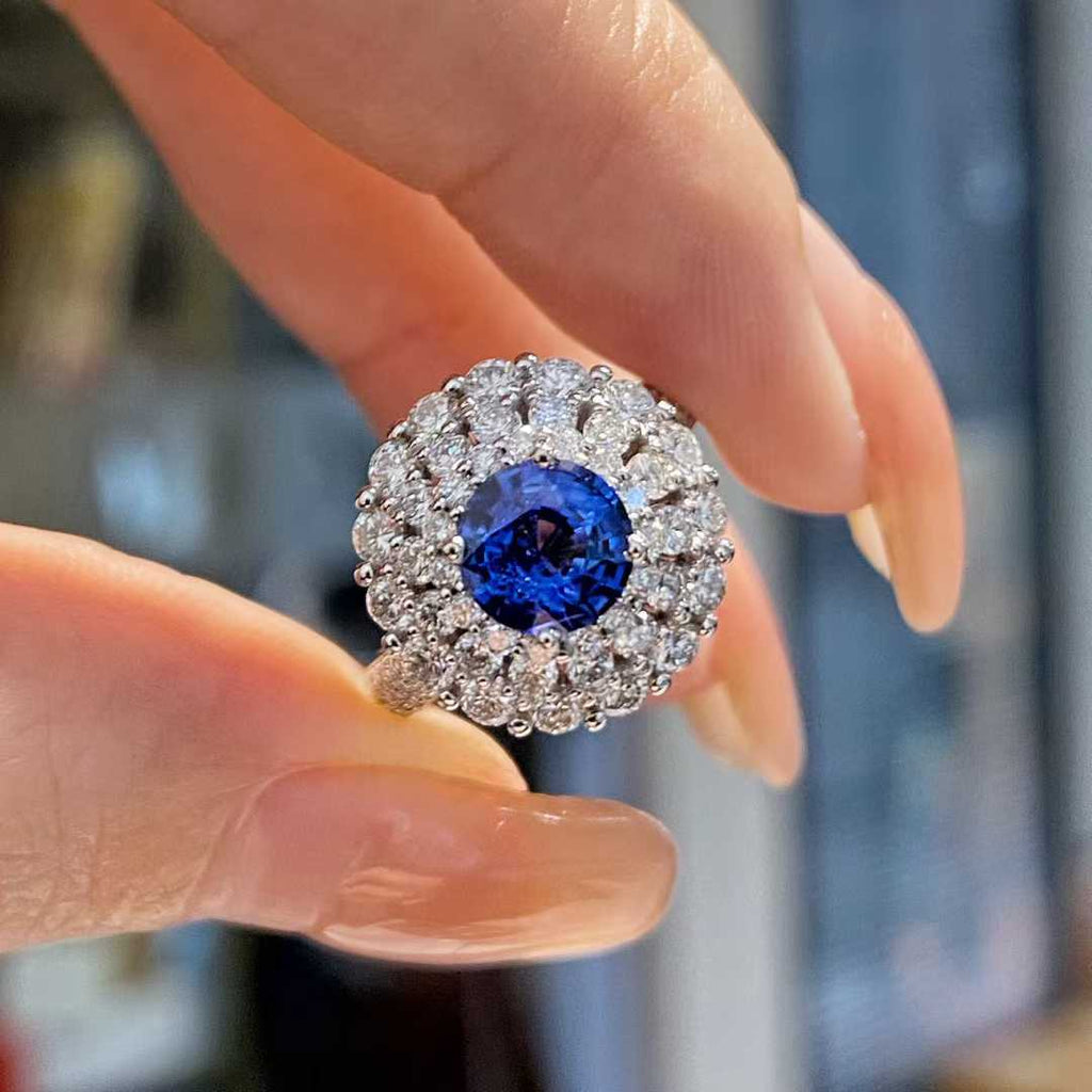 Royal Blue Sapphire Diamond Ring