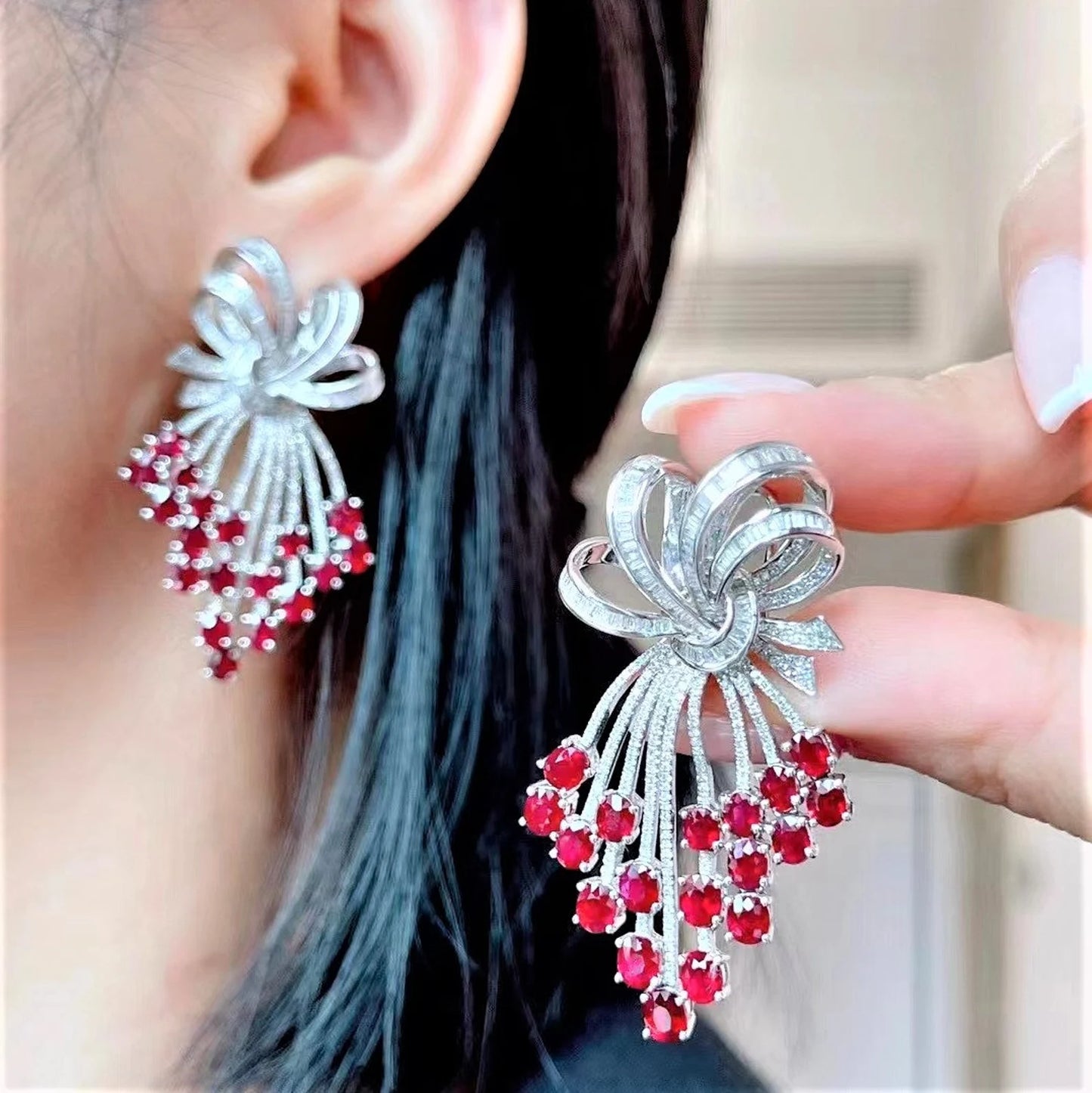 18k White Gold Ruby Diamond Earrings