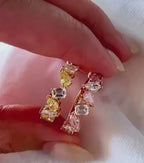Half-Band Rings with Yellow or Pink Diamonds – 18K Gold